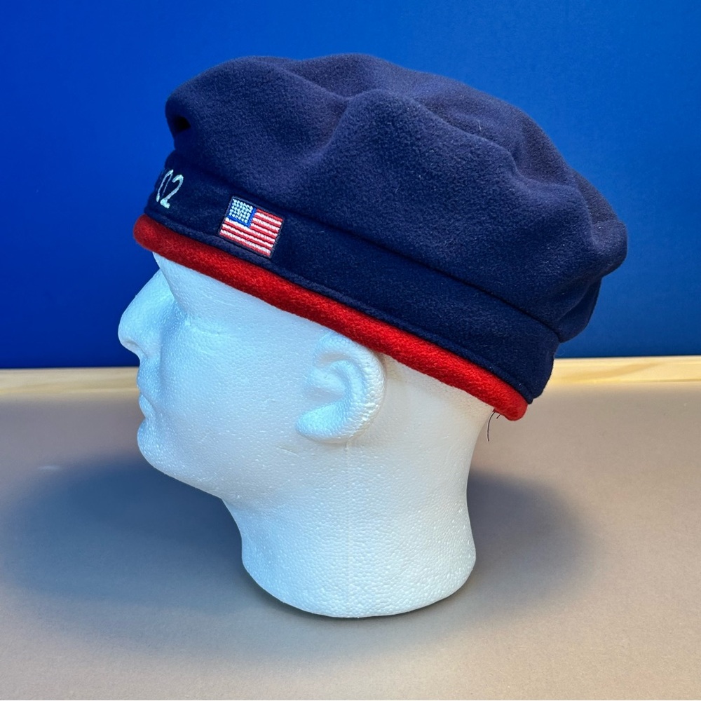 Roots Blue and Red USA 2002 Beret - Picture 3 of 9